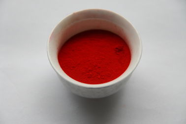 Porcellana Rendimento elevato della pittura del pigmento della polvere di resistenza stabile rossa fine di Sun fornitore