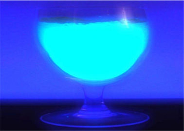 Polvere fosforescente del pigmento PHP5127-63, incandescenza blu nella polvere scura del pigmento